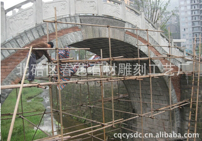 戶外防護(hù)欄桿保障人們的